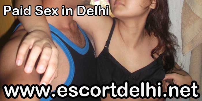 Shemale Escorts Service in Delhi